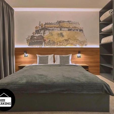 Tvrdjava Rooms - נובי סאד מראה חיצוני תמונה